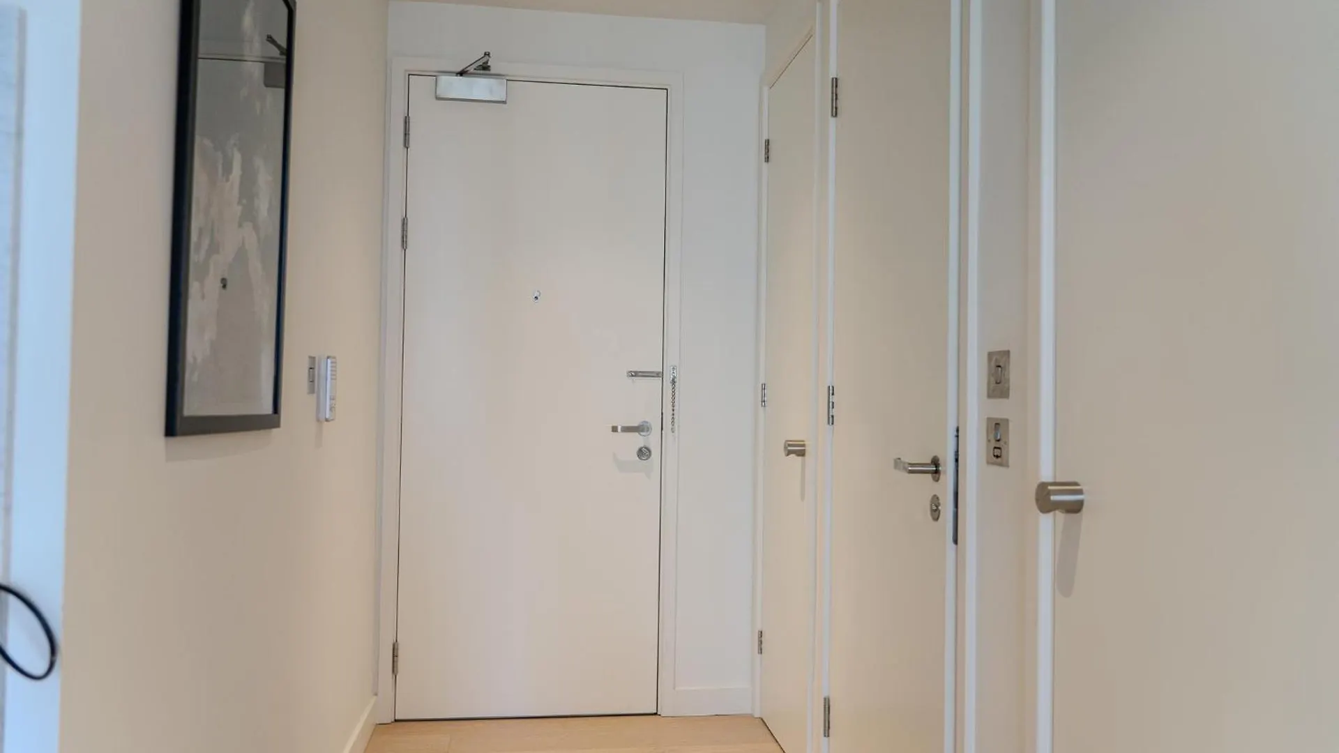 Luxury Balcony Apartment, Canary Wharf 0*, London