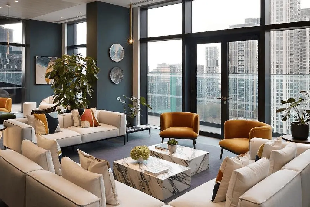 Apartment Luxury Balcony Apartment, Canary Wharf